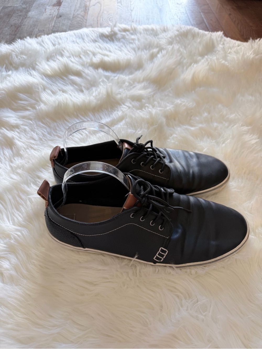 Target Men's faux leather Black Casual Lace-Up Sneakers size 13